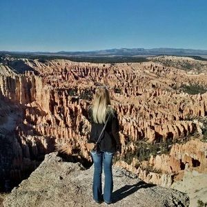 Meet your Posher, Ciera